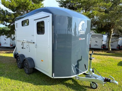 448545 prives pro kone cheval liberte multimax sedy