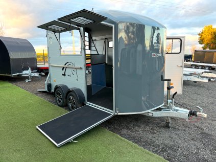 450428 11 cheval liberte maxi2 sedy 21