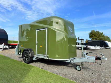 Debon Cargo green – aerodynamic trailer with fiberglass body
