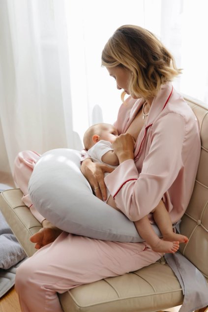 kojící polštář cloudy 2