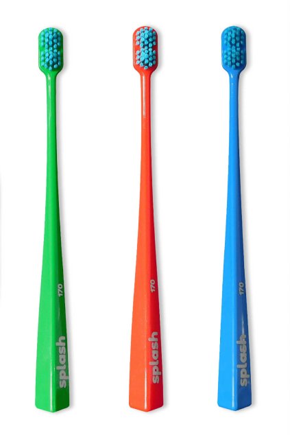 Pyramídová zubná kefka - ŠTANDARD 170 s dvoma pyramídami (Farba zelená)