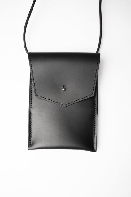 21761 1 kozene pouzdro na mobil lady cerna