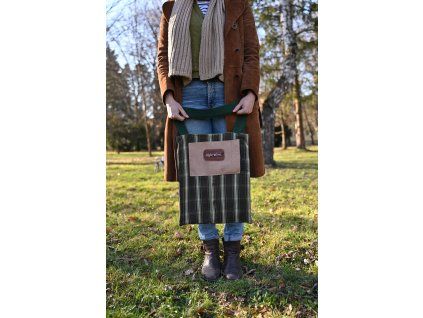 Upcyklovaná taška Neskrotná