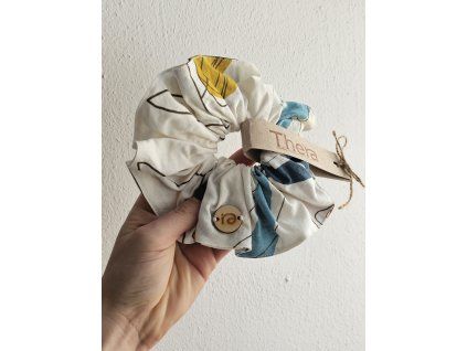 Scrunchie biela vzorovaná