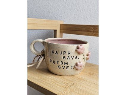 Keramická šálka Svet