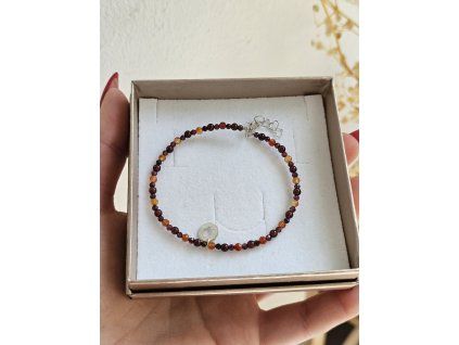 Strieborný náramok s Karneolom a granátom