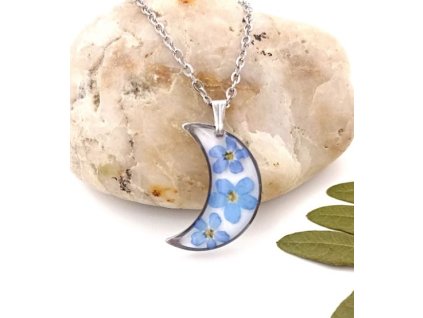 Živicový náhrdelník, mesiac