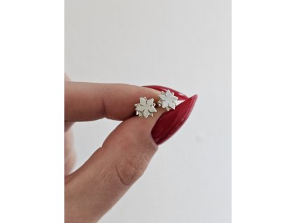 Strieborné náušnice hviezdičky