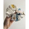 Scrunchie biela vzorovaná