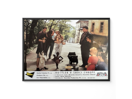 Hotýlek v srdci Evropy - Verze 1 - Filmový plakát / Fotoska / Slepka (cca A4)