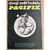 8351 3 dvoji svet hotelu pacifik filmovy plakat a3
