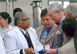 Kto je Dr. Madan Gulati VIDEO