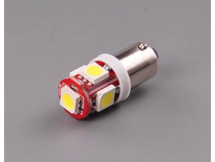 LED žiarovky nie sú schválené pre vonkajšie osvetlenie vozidiel vo verejnej premávke.