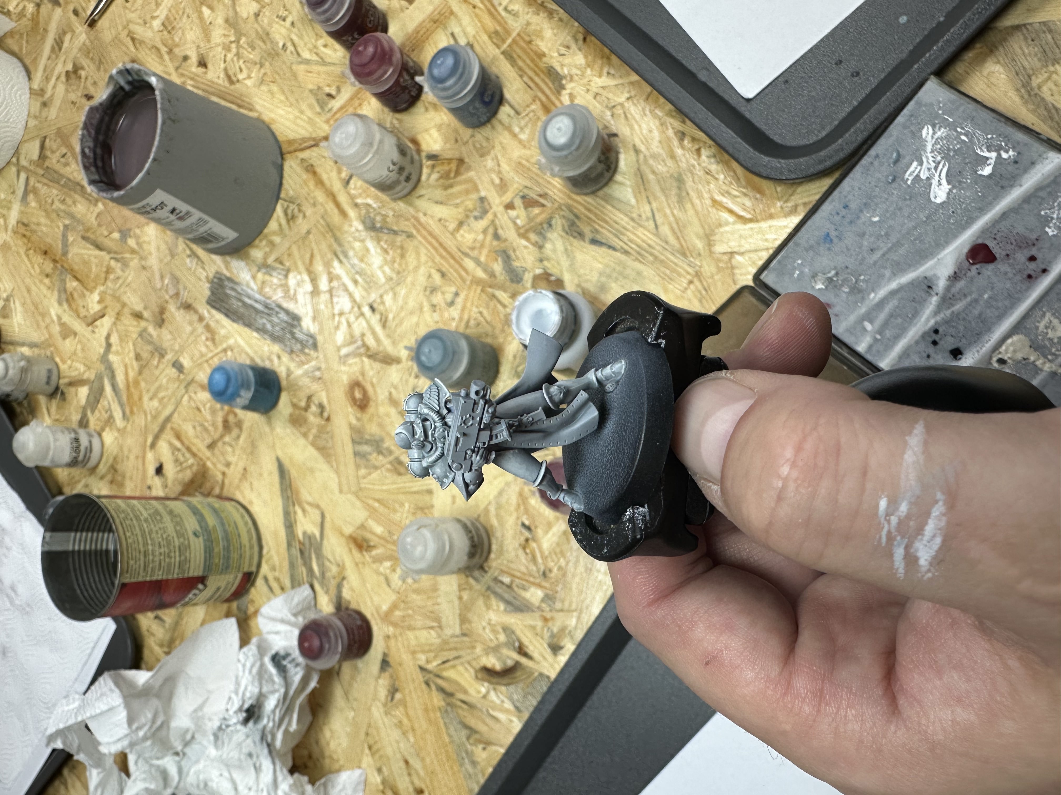 Komunitní hraní Warhammer v herně PlasticWargaming