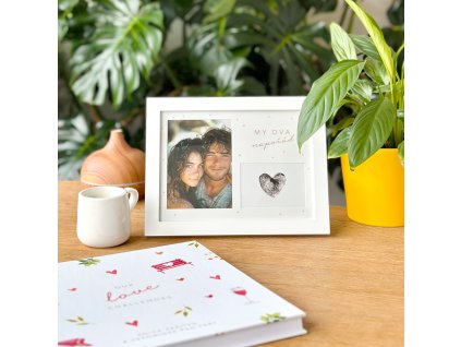 Fotorámeček pro páry se sadou na otisky