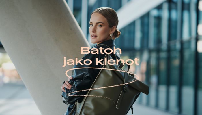 DELFIN BLACK FIDLOCK