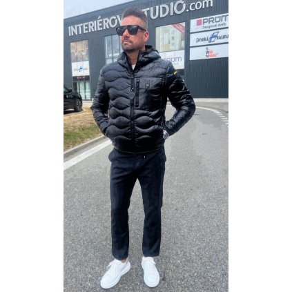 F4A6F95D BBBB 4BE6 A869 CC2F79754716