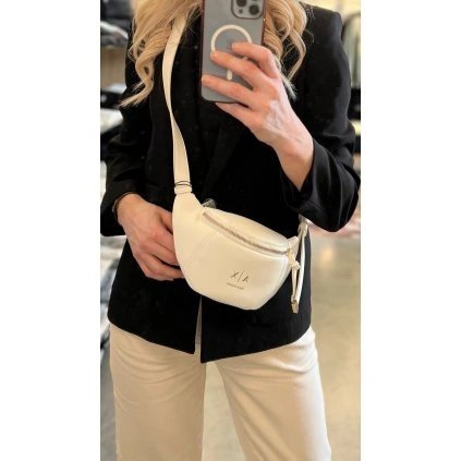 6C26883C 272C 4F5A 9C51 B87F0BDE54F1