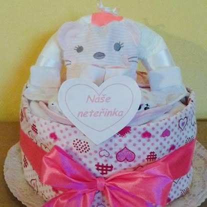 Plenkové dárky pro prarodiče: Jak zapojit babičku a dědečka do oslav