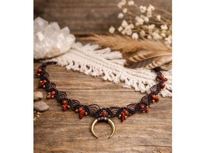 hnědý micro macrame náhrdelník s půlměsícem Luna