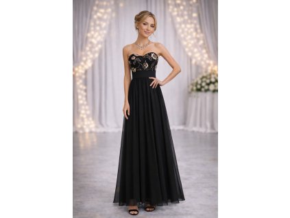 dlouhé černé společenské šaty na ples na modelce