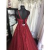 tmavě červené plesové šaty Annie
