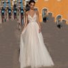 champagne boho svatebni saty astrid