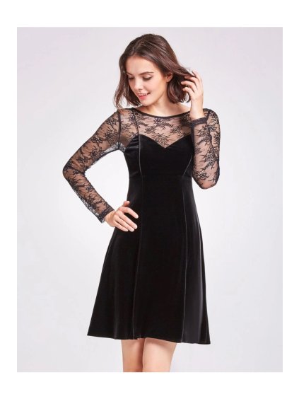 Šaty s krajkou černé společenské Ever Pretty 5898 (* Velikost 4XL / 48 / 16 / 20)
