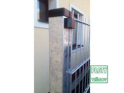 Sloup pro plotový panel