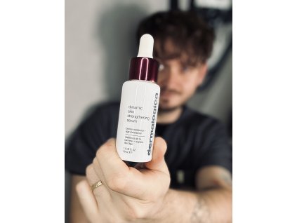 Dynamic skin strengthening serum