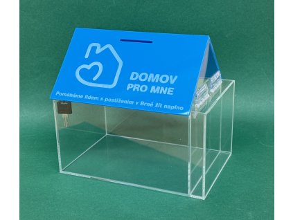 Kasička, pokladnička domeček 200x150x200 mm + gravír + kapsa na letáky