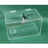 Plexi kasička, pokladnička o rozměru 250x150x150 mm + gravír se zámkem je vhodná pro Veřejné sbírky, charity, obce...IMG E2342