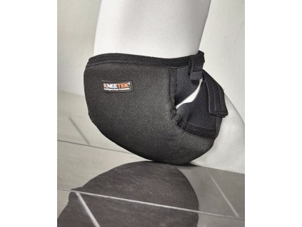 Chrániče kolien Profiline Poly DIN/EN14404 univerzálne čierne KNEETEK (Farba univerzálny, Veľkosť čierna)