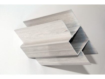 PVC DRŽIAK PODHRABOVEJ DOSKY 25 cm - SIVÝ PRE STĹPIKY 40 x 60 mm - ŠÍRKA DOSKY 4 cm