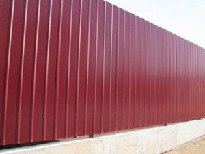 Oplocení z profilovaného plechu