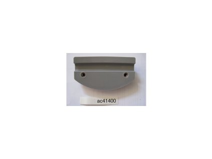 uchyt plastovy kose s 200