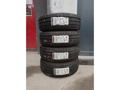 Plechové disky VW T5 5x120 R16 6,5Jx16H2 ET se zimními pneu 215/65 R16C