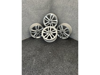 Alu kola Audi