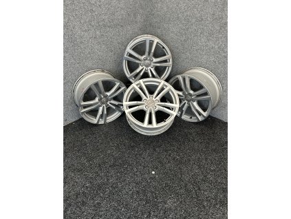 Alu kola Audi