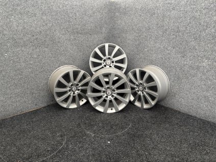 Alu kola Mercedes-Benz