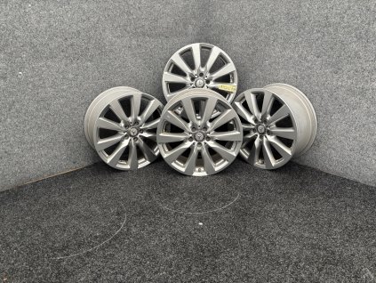 Alu kola Mercedes-Benz