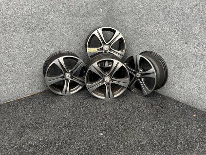 Alu kola Mercedes-Benz