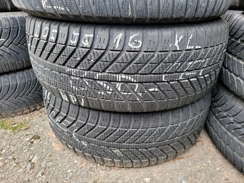 205/55 R16 94V celoroční použité pneu GOOD YEAR VECTOR 4 SEASONS XL