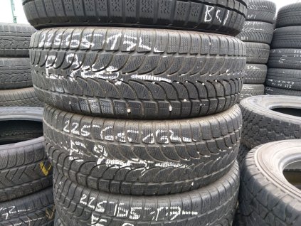 225/65 R17 102H zimní použité pneu BRIDGESTONE BLIZZAK LM - 80 EVO (1)