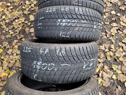 225/40 R18 92V zimní použité pneu BRIDGESTONE BLIZZAK LM001 RSC