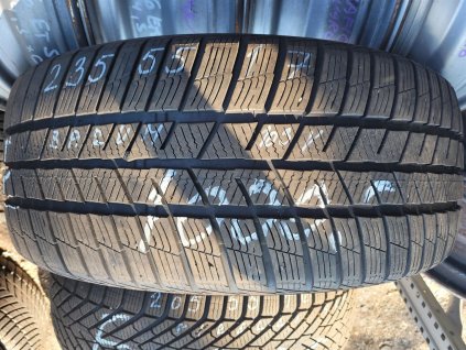 235/55 R17 103V zimní použitá pneu BARUM POLARIS 5