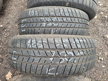 185/55 R15 82T zimní použité pneu BARUM POLARIS 5
