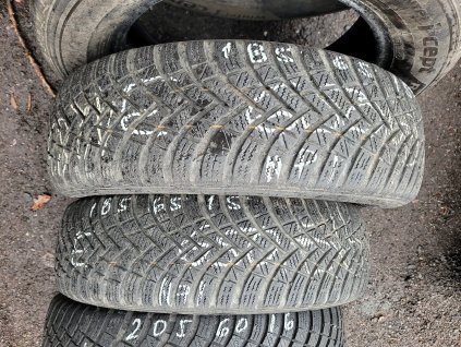 185/65 R15 92T zimní použité pneu HANKOOK WINTER ÍCEPT RS3
