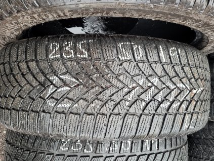 235/50 R19 103V zimní použité pneu BRIDGESTONE B LM005