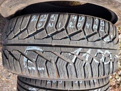 225/40 R18 92V zimní použitá pneu UNIROYAL MS PLUS 77